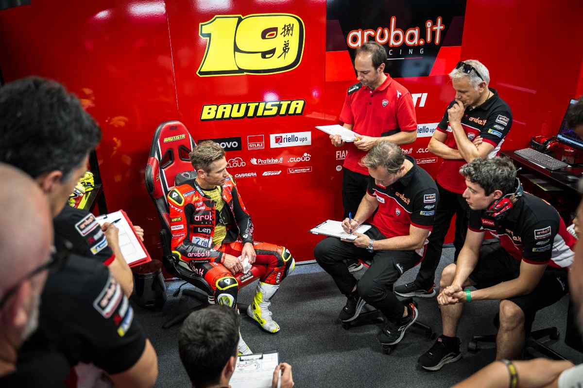 阿尔瓦罗·包蒂斯塔 (Alvaro Bautista) 测试杜卡迪 MotoGP Misano