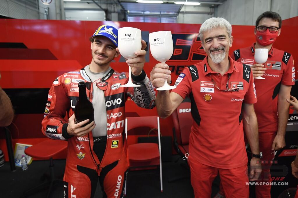 MotoGP, Bagnaia : “Il manque toujours quelque chose pour la victoire mais je ne regrette rien” Ritratto di Matteo Aglio
