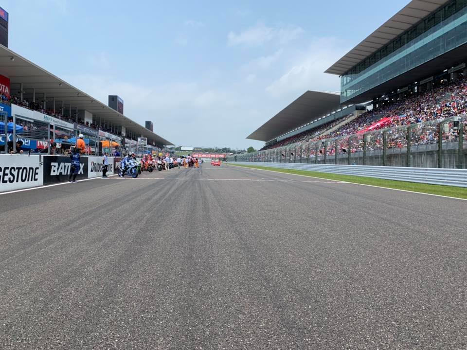 SBK, Après le non à la F.1 annulé les 8 Heures de Suzuka, celle de Most fait ses débuts Ritratto di GPone