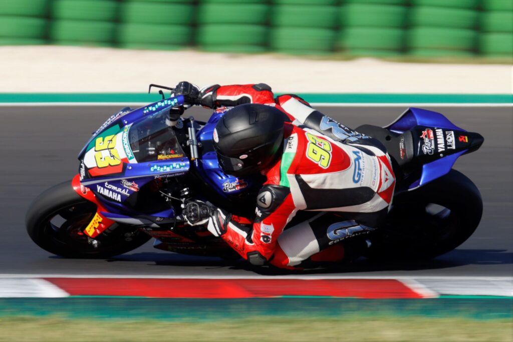 SBK, Roberto Mercandelli, père de famille qui conduit la CIV SS600 Ritratto di Andrea Periccioli