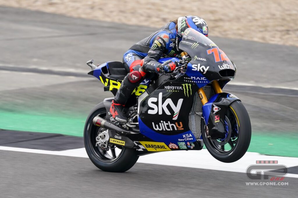 Moto2, Pole position et record à Silverstone pour Bezzecchi sur le fil Ritratto di GPone