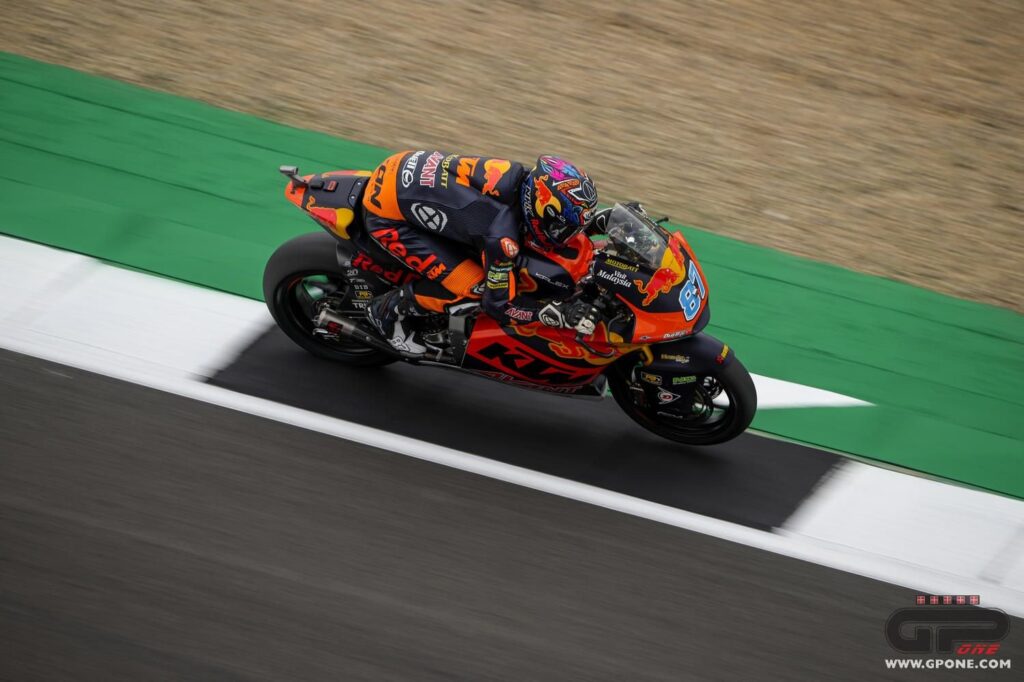Moto2, Remy Gardner vince il quarto GP à Silverstone. 2° Bezzecchi, hors Fernandez Ritratto di Nicole Facelli