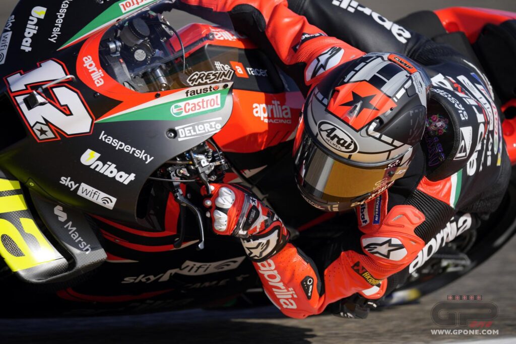 MotoGP, Vinales : « Avec Aprilia, je peux travailler sur des domaines que je ne pouvais pas faire avant » Ritratto di Marco Caregnato