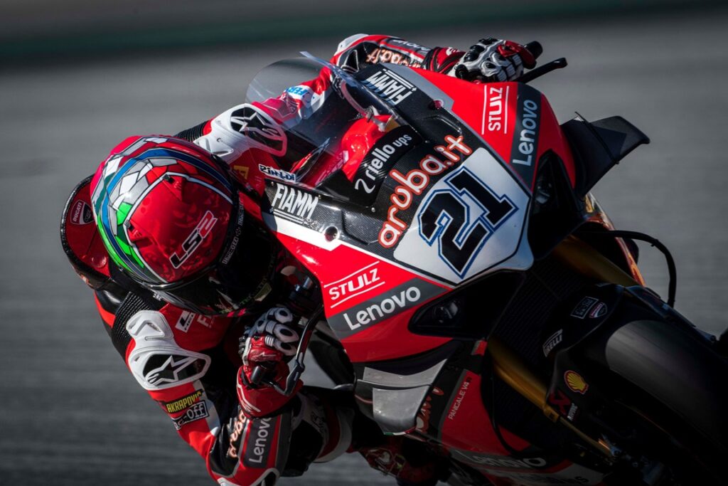 SBK, bestiale Ducati à Barcelone : Rinaldi remporte la Course 2 devant Toprak, 6e Rea Ritratto di Riccardo Gugliemetti