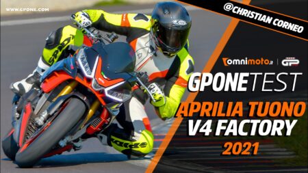 Test vidéo |  Aprilia Tuono V4 Factory 2021 : reine de la piste !