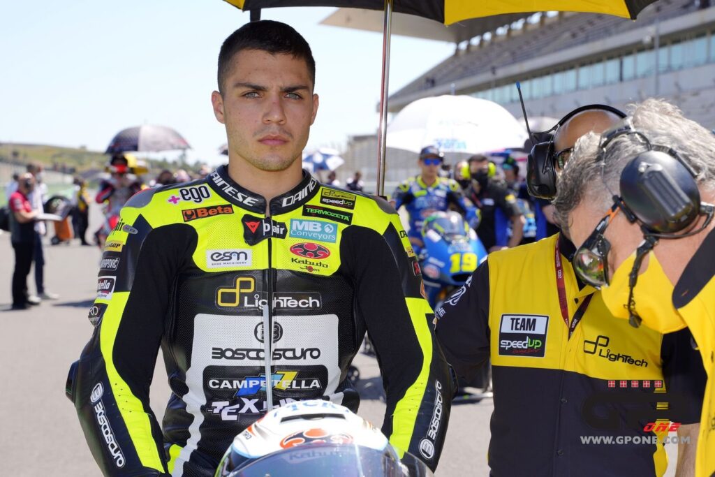 SBK, Yari Montella courra avec le GMT94 Yamaha à Portimao Ritratto di Riccardo Gugliemetti