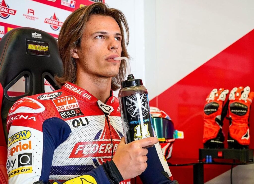 Moto2, Bulega : “J’ai été pompé pendant 16 ans et je n’en avais pas envie” Ritratto di Riccardo Gugliemetti