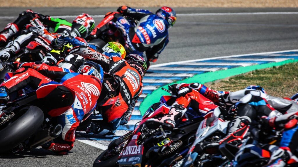 SBK n’est pas un pays pour les personnes âgées : c’est ainsi que le réseau rajeunit en 2022 Ritratto di Riccardo Gugliemetti