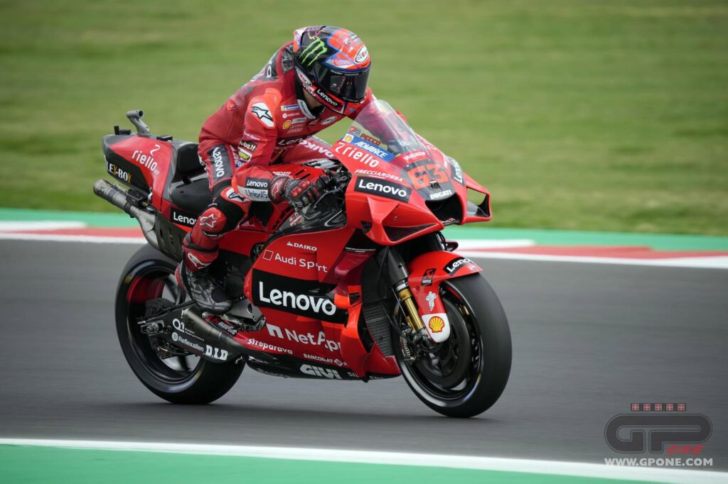 MotoGP, Bagnaia gagne encore ! Quartararo battu à Misano, Bastianini sur le podium Ritratto di Marco Caregnato