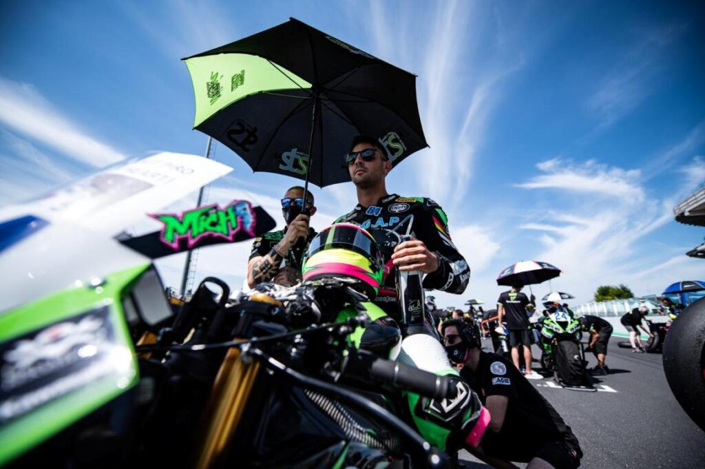 SBK, Fabrizio : “Les milliers d’euros pour faire courir les jeunes sont une ignoble dissuasion à ne pas changer” Ritratto di GPone