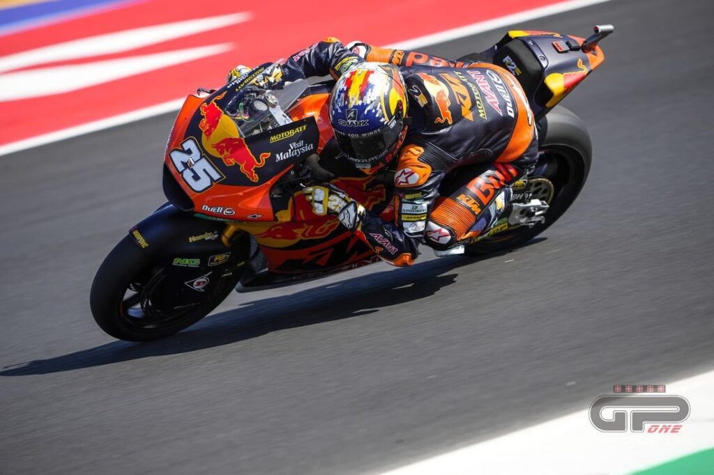 Moto2, Austin, FP2: Raul Fernandez concède il bis, 2 ° Gardner et 4 ° Arbolino Ritratto di GPone