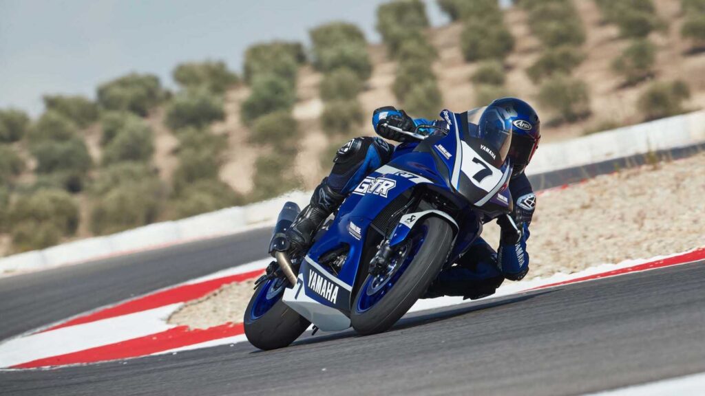 Yamaha YZF R7 2022 : le GYTR arrive Ritratto di Fabio Caliendo