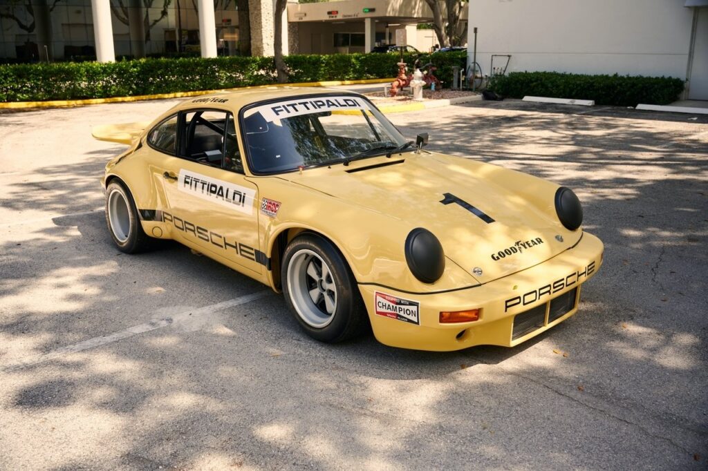 Porsche 911 Carrera 3.0 RSR : toutes les voitures de Pablo Escobar Ritratto di Fabio Caliendo