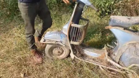 Restauration vidéo : cette fois c'est au tour d'une Vespa