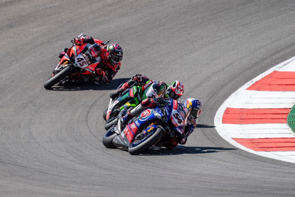 SBK, Toprak contre Rea : les bookmakers parient sur le turc ! Ritratto di GPone