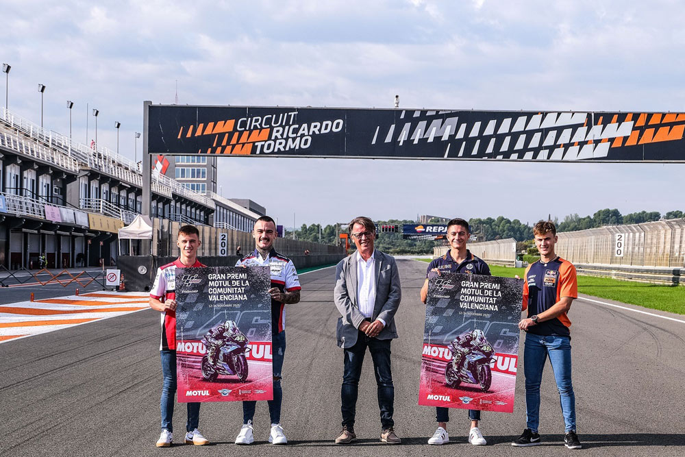 MotoGP, Valence rend hommage à Valentino Rossi et lui dédie l’affiche du GP Ritratto di GPone