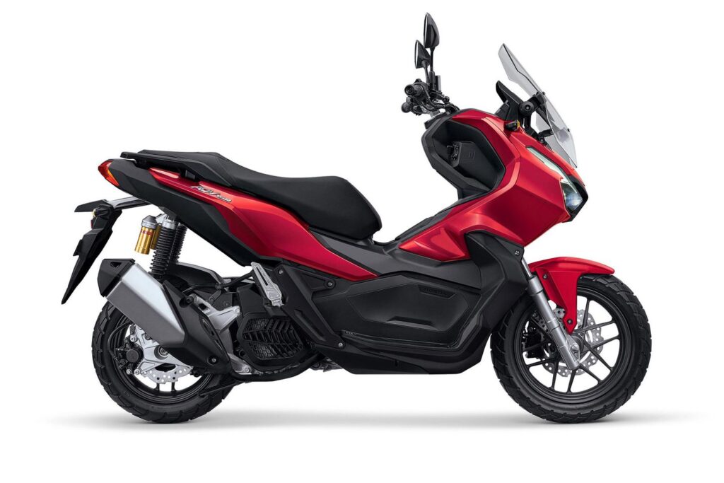 Honda ADV 350 : une version “plus petite” bientôt disponible ? Ritratto di Fabio Caliendo