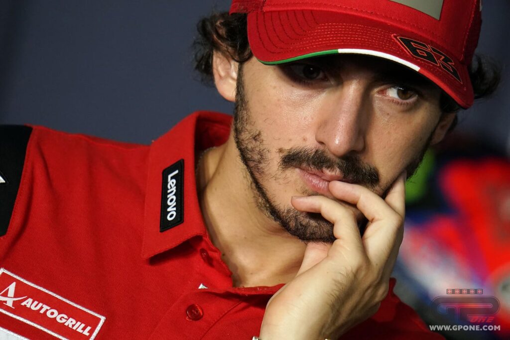 MotoGP, Bagnaia : “la seule stratégie pour battre Quartararo est de tout jouer : je le ferai” Ritratto di Marco Caregnato