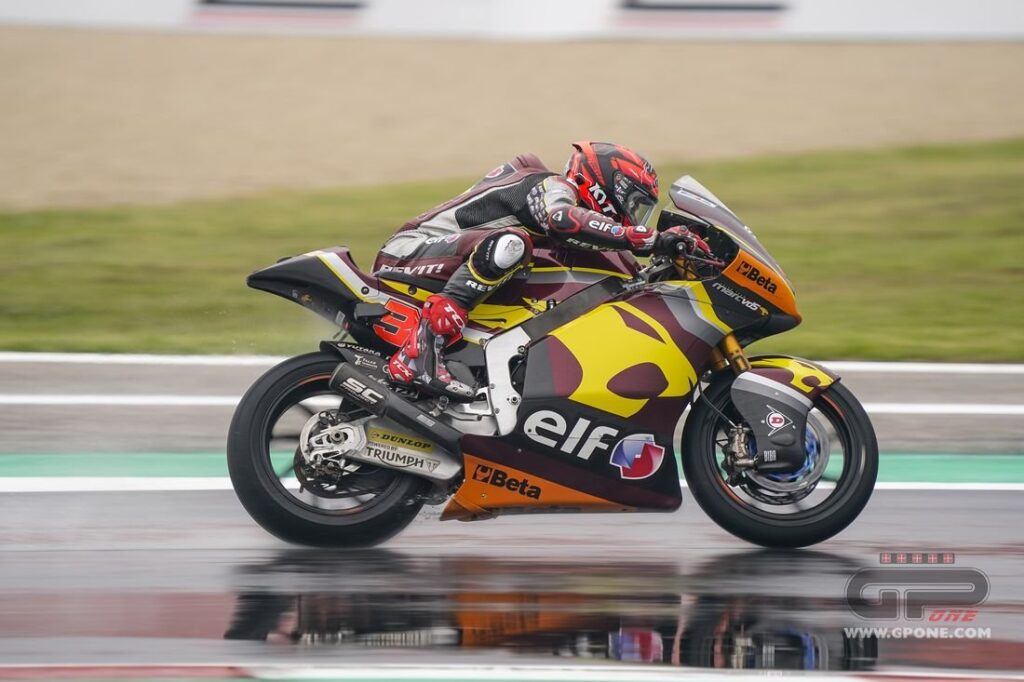 Moto2, Valence, FP1 : Fernandez 1er sous la pluie, mais c’est Augusto Ritratto di GPone