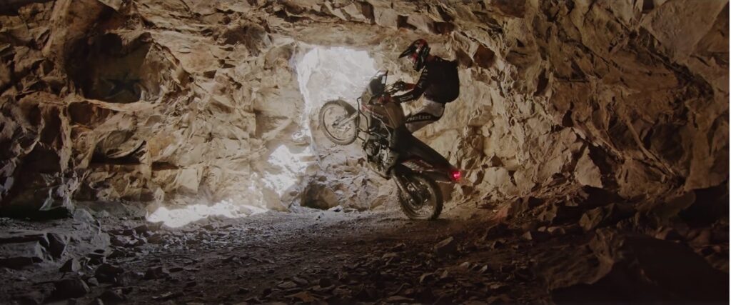 The Seeker 2: Answer The Call!: Pol Tarres e l’essenza dell’enduro en vidéo The Seeker 2: Answer The Call!: Pol Tarres e l'essenza dell'enduro en vidéo