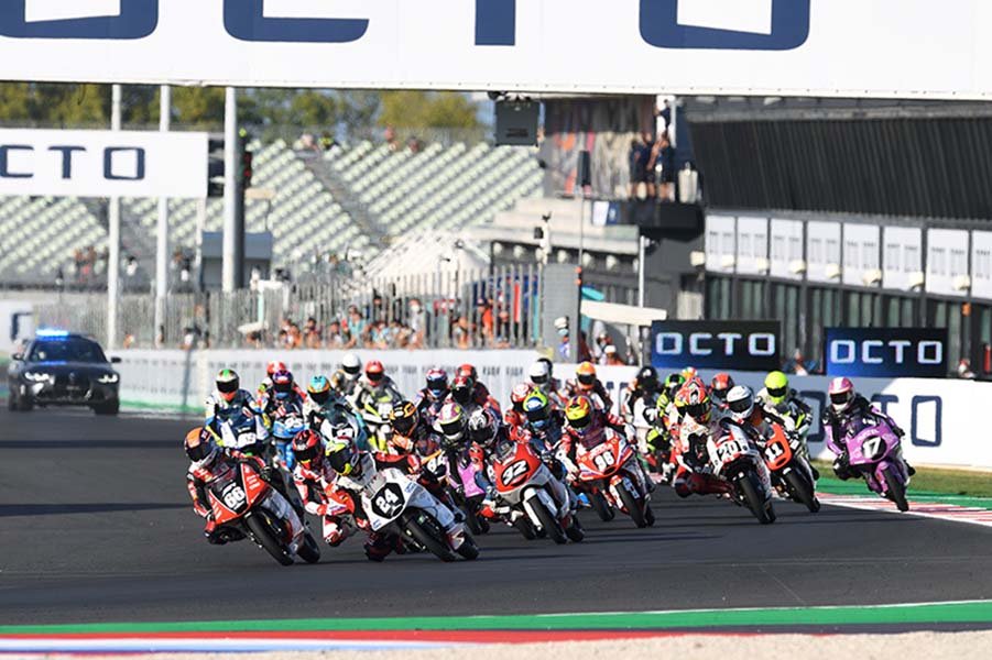 Le FIM CEV Repsol commence une nouvelle ère en tant que FIM JuniorGP Ritratto di GPone