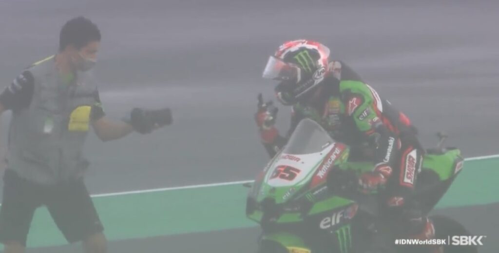 SBK, Mandalika : Johnny Rea décolle le numéro 1 et revient à 65 Ritratto di Riccardo Gugliemetti