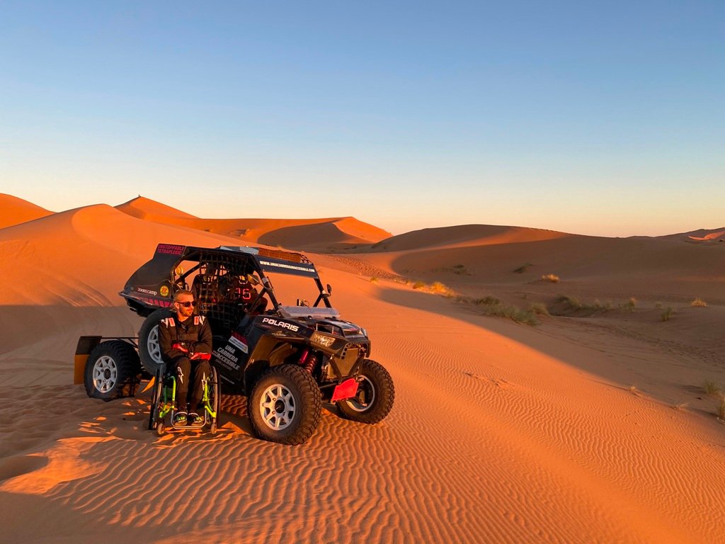 Dakar, quelle surprise : Joan Lascorz est aussi au départ de la course ! Ritratto di GPone