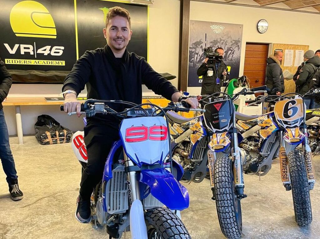 MotoGP, les appels des 100 Km des Champions : Jorge Lorenzo au Ranch de Valentino Rossi Ritratto di Riccardo Gugliemetti
