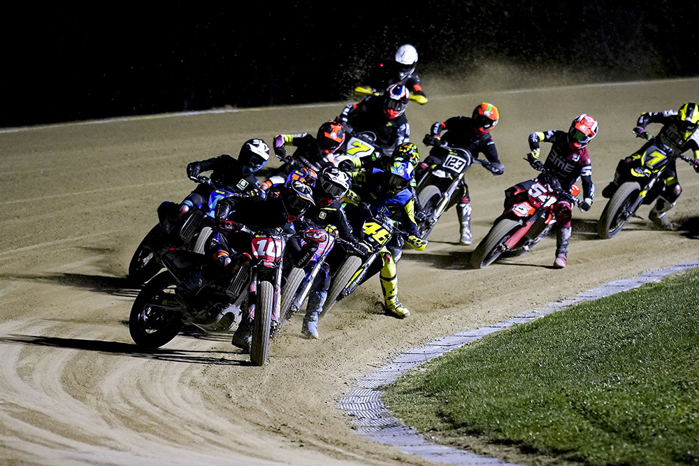 100 Km de Champions : à Marini l’Américaine et pôle, 2e Valentino Rossi Ritratto di GPone