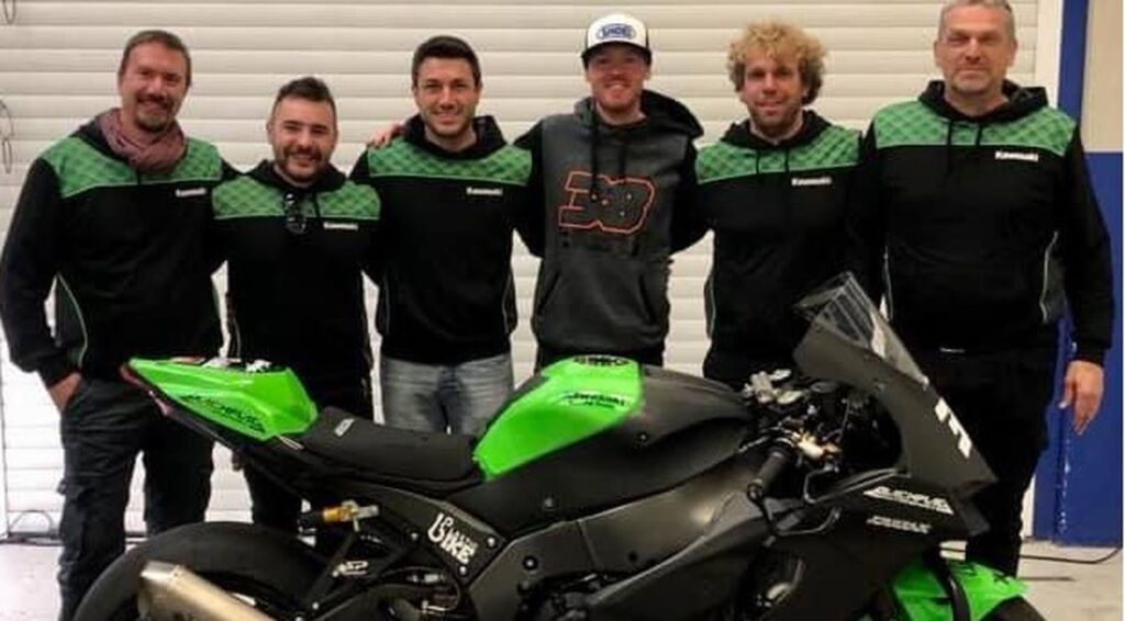 CIV SBK : Smith (et Manfredi) engagé avec la Kawasaki Black Flag à Jerez Ritratto di Andrea Periccioli