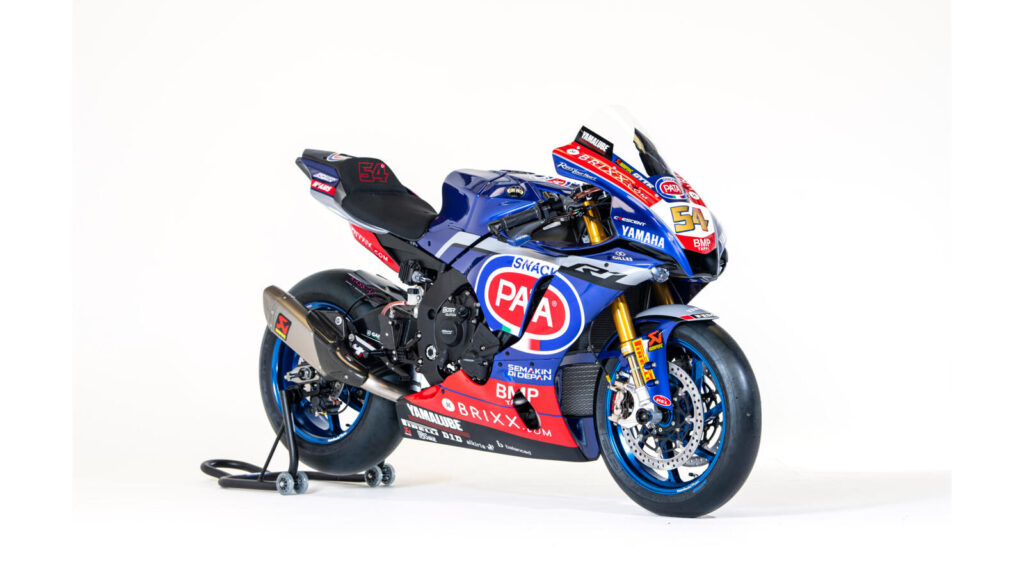 Yamaha R1 Toprak Razgatlıoğlu Replica : édition limitée du SBK Champion Ritratto di GPone