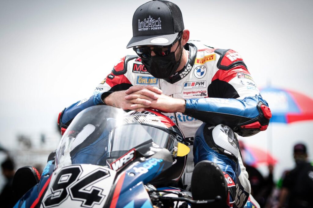 SBK, Jonas Folger : une Panigale V4 l’attend en piste pour 2022 Ritratto di GPone