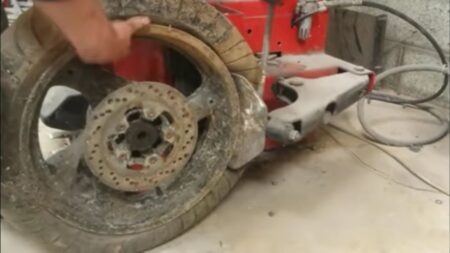 Cercle en ruine ?  La vidéo d'une restauration complète