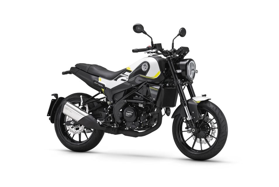 Benelli Leoncino 250 2022 : un classique moderne pour toutes les tailles Ritratto di GPone