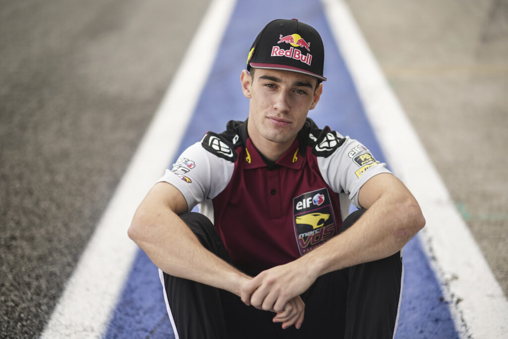 Moto2, Arbolino : “Je suis agressif et constant avec Marc VDS, on vise le succès” Ritratto di Nicole Facelli