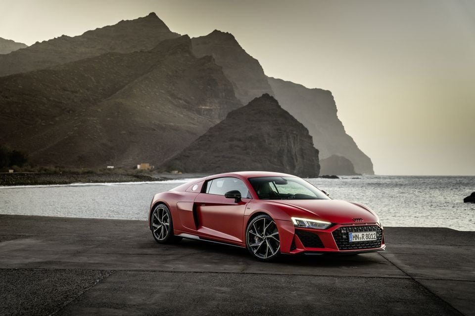 Audi R8 V10 Performance RWD 2022 : propulsion arrière, V10 et 570 ch Ritratto di GPone