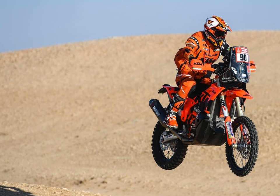 Spectaculaire Petrucci : 2e au général de la 5e étape du Dakar ! Ritratto di Riccardo Gugliemetti