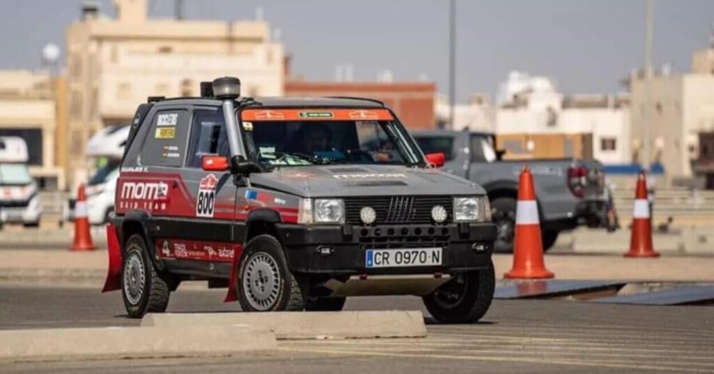 Une Fiat Panda au Dakar 2022 : retour à « faire de la poésie » Ritratto di Fabio Caliendo
