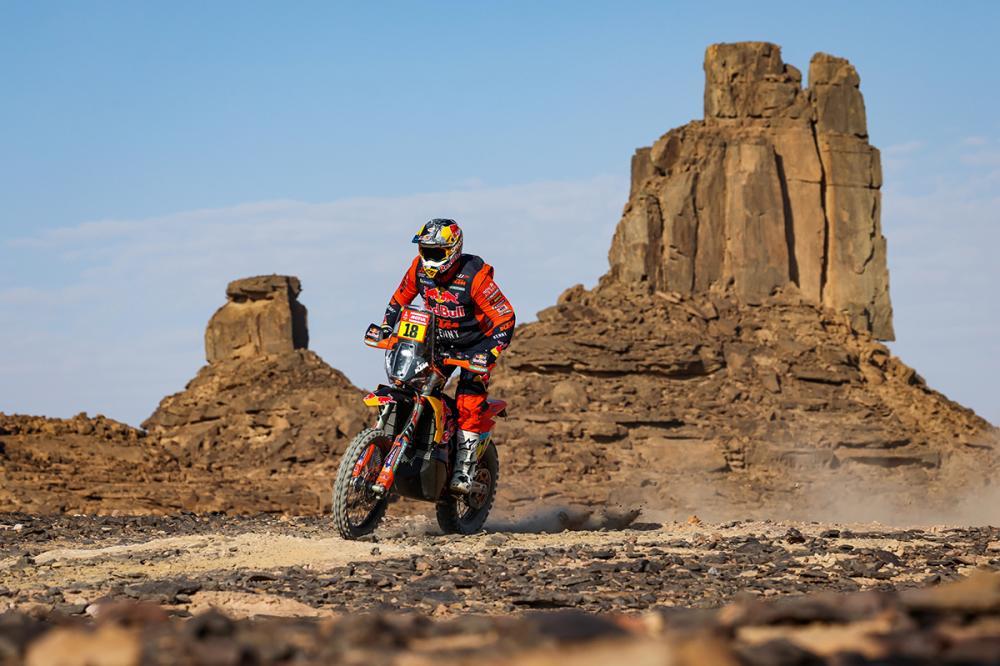 10e étape : Price gagne, Benavides prend sa retraite, Petrucci à un souffle du top dix Ritratto di Riccardo Gugliemetti