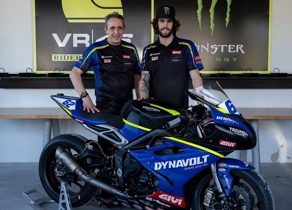 SBK, Manzi au départ du SuperSport avec le Triumph de l’équipe Dynavolt Ritratto di GPone