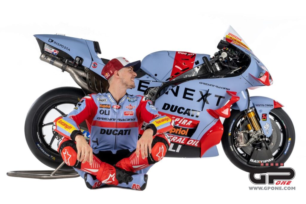 Di Giannantonio : “Trop tôt en MotoGP ? Ils l’ont dit aussi à propos de Quartararo” Ritratto di Matteo Aglio