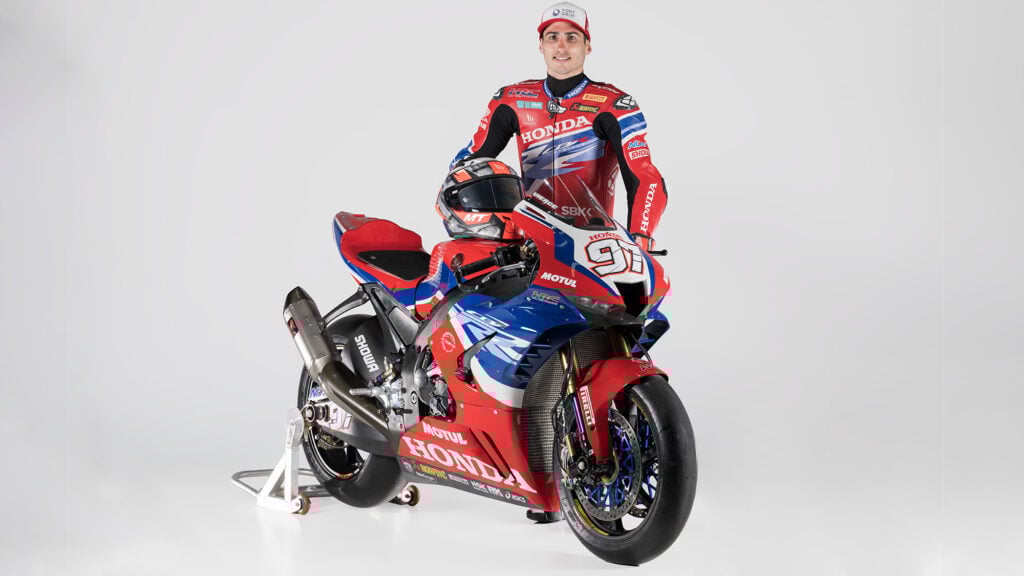 SBK, Vierge : “La Honda a changé, c’est une moto plus facile” Ritratto di Riccardo Gugliemetti