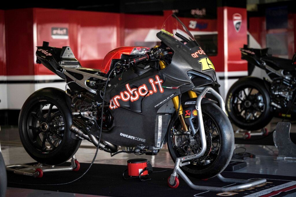 SBK, Alvaro Bautista retirera le voile de la Ducati V4 le 15 mars Ritratto di GPone