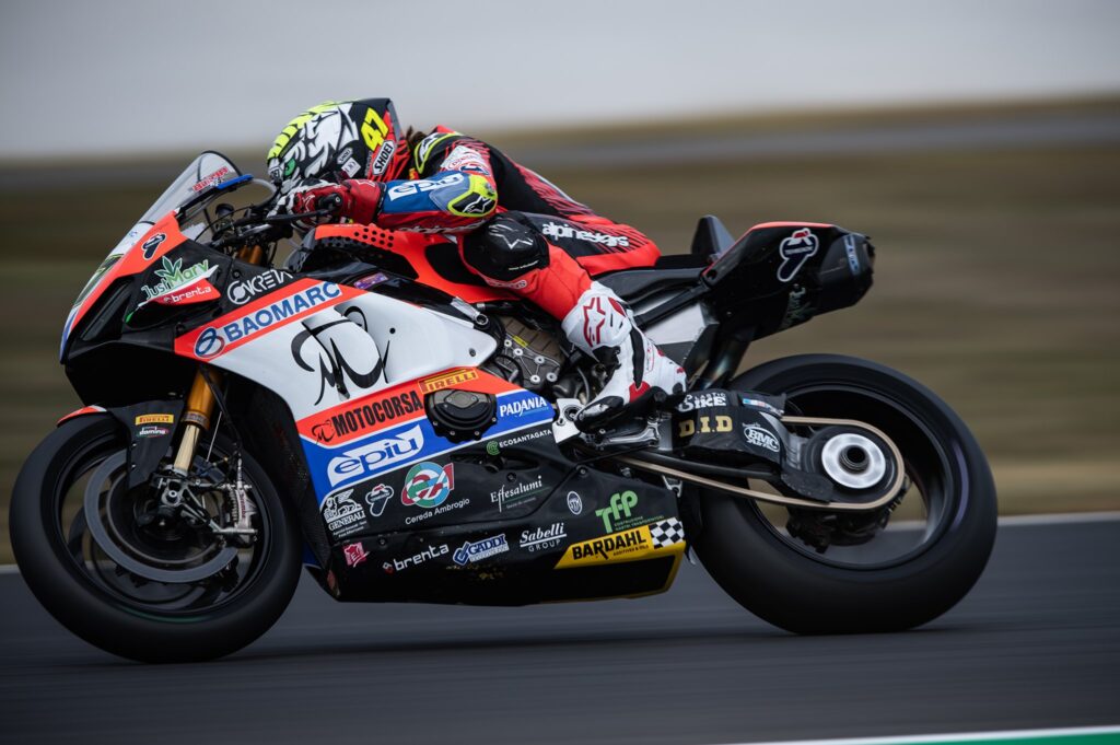 SBK, Vallelunga : Bassani lance la saison 2022 avec la Ducati V4 Ritratto di Riccardo Gugliemetti