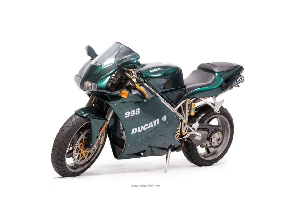 Ducati 998 Matrix : série spéciale SBK dédiée au film en vente Ducati 998 Matrix : série spéciale SBK dédiée au film en vente