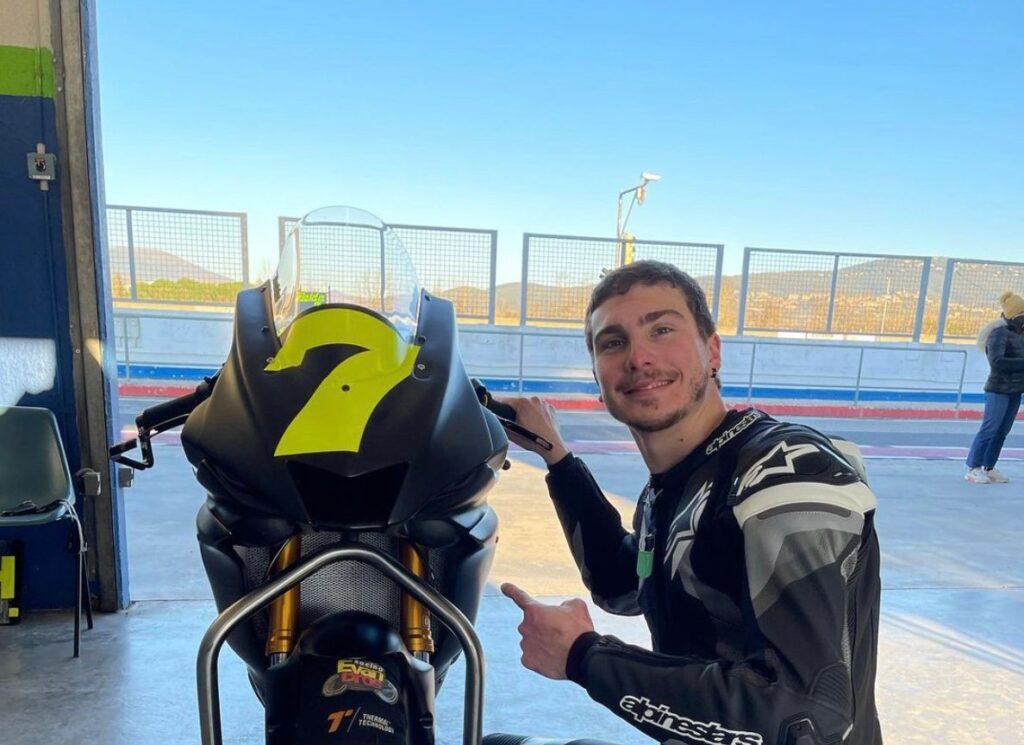 SBK, Baldassarri : “Ça me tirait le cul d’être à la maison alors que la saison commençait au Qatar” Ritratto di Riccardo Gugliemetti