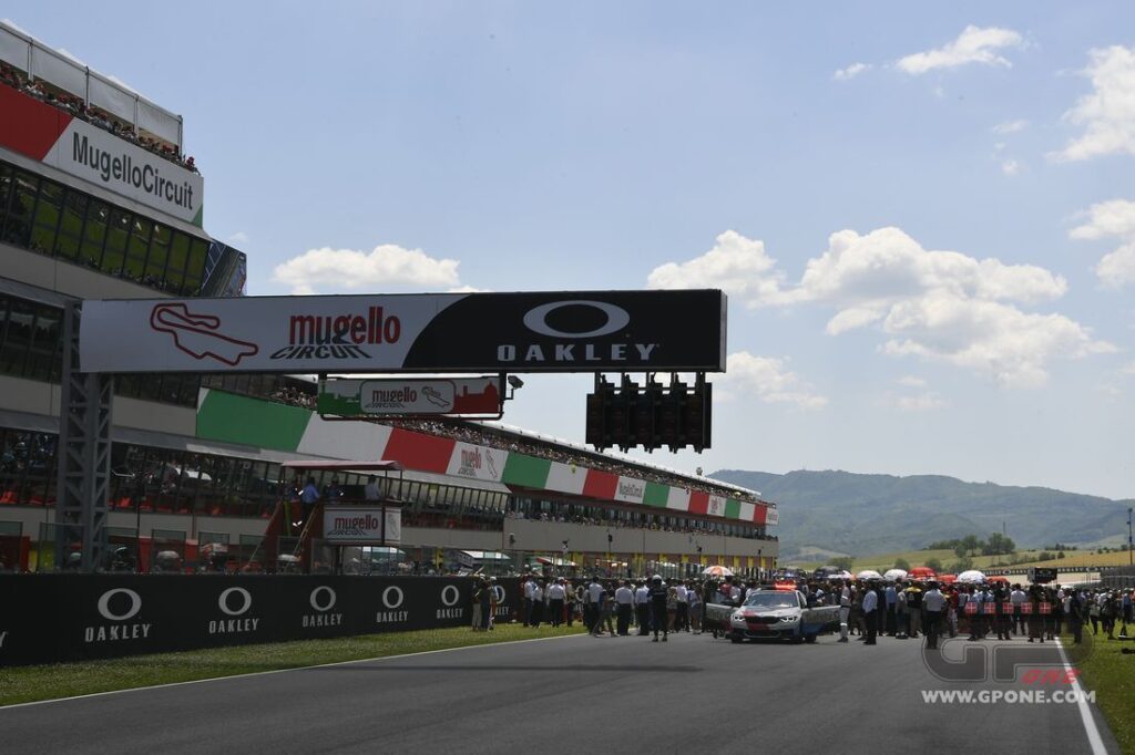 MotoGP, le Mugello fait un clin d’œil aux voitures : les échappatoires sont pavées en 4 virages Ritratto di GPone