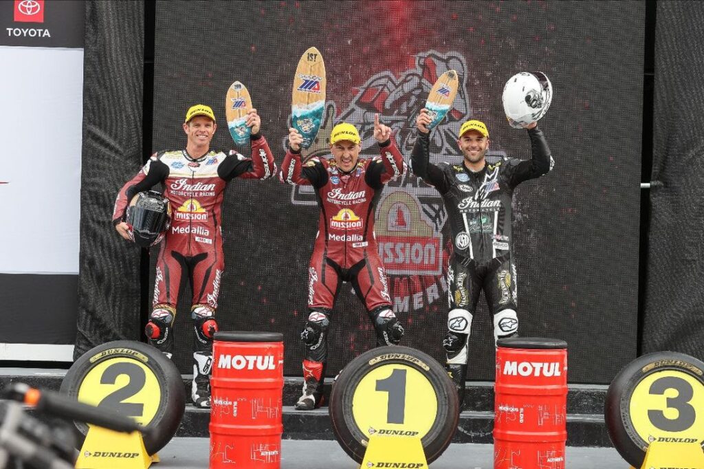 MotoAmerica, VIDEO – Eterno McWilliams : remporte la course Baggers à Daytona à l’âge de 58 ans MotoAmerica, VIDEO - Eterno McWilliams : remporte la course Baggers à Daytona à l'âge de 58 ans