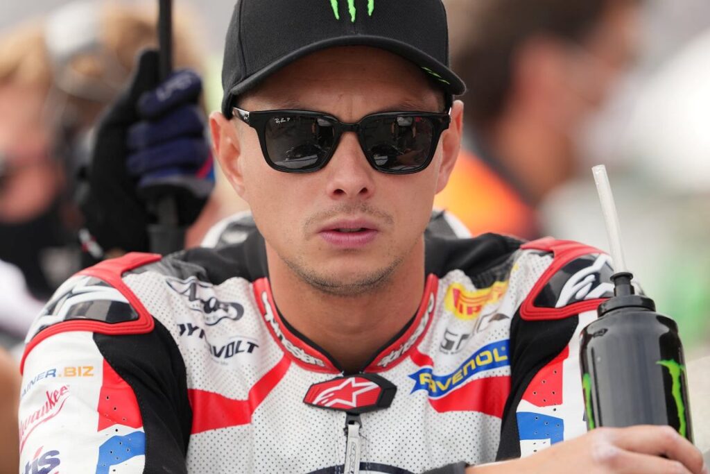 SBK, Tegola chez BMW : van der Mark saute les essais de Misano Ritratto di GPone