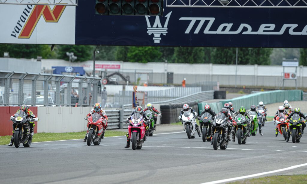 La nouvelle série ‘CIV Classic’ pour les motos vintage … modernes Ritratto di GPone